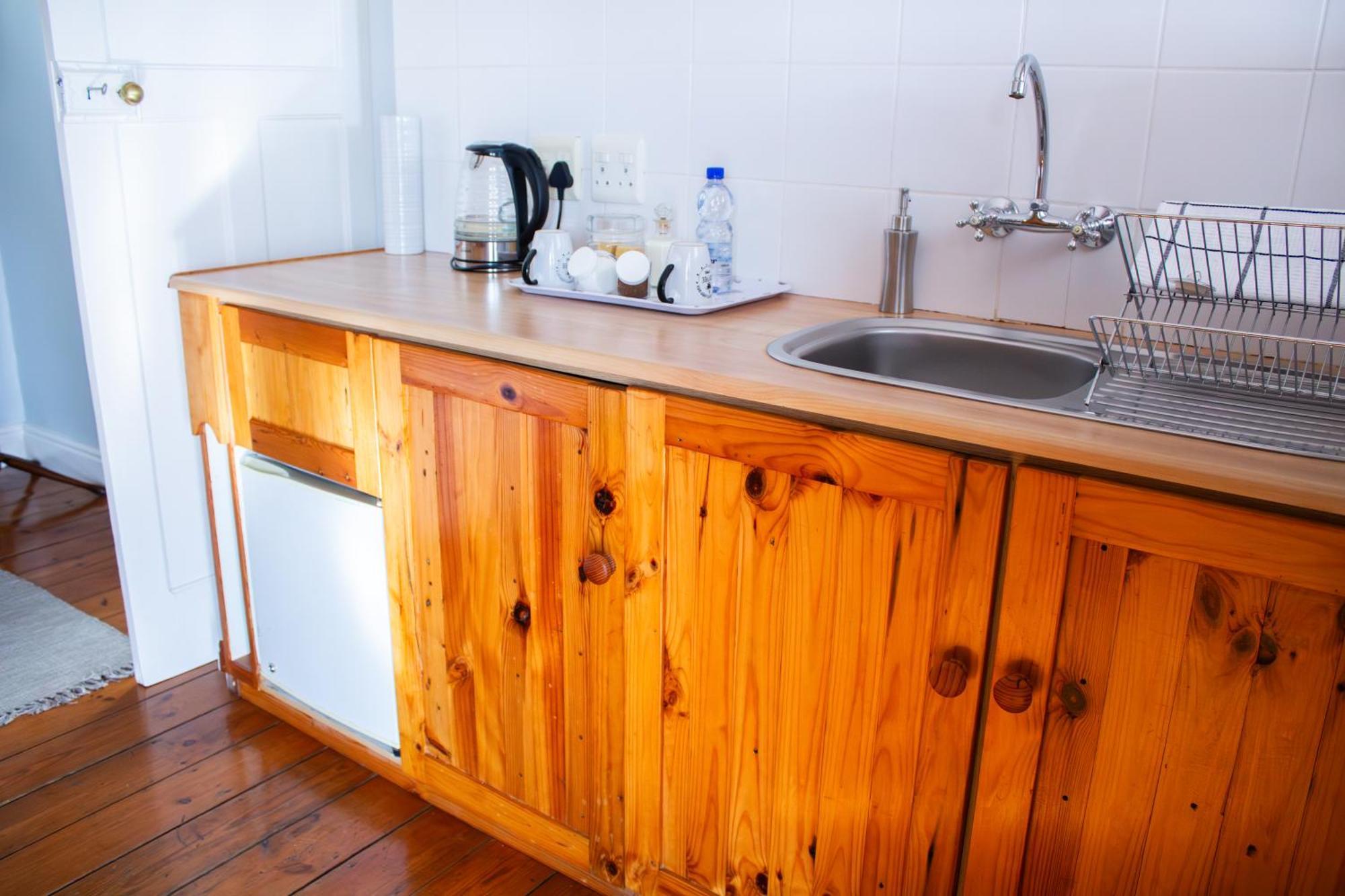 De Oude Yotclub Bed & Breakfast เอาท์สโฮร์น ภายนอก รูปภาพ